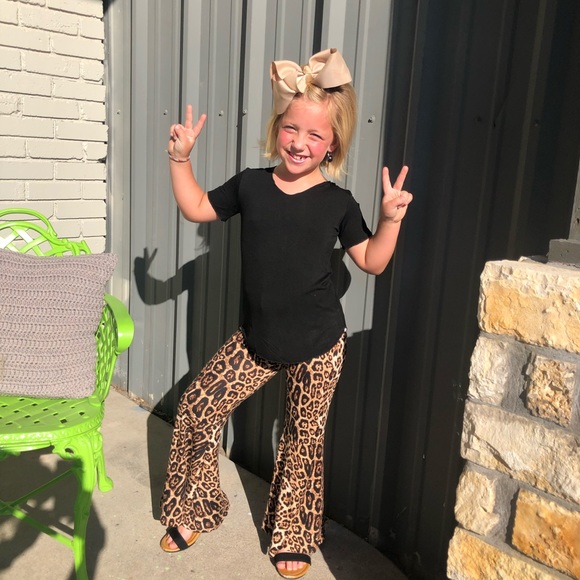 Meet your Posher, April - Picture 7 of 9